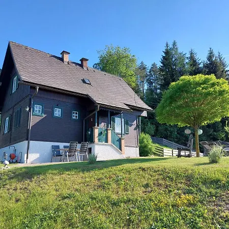 Knusperhaus Ogris Horská chata *