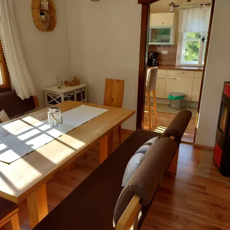 Knusperhaus Ogris 샬레 Trieblach